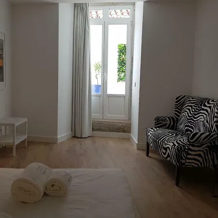 Santo Antonio House - Exclusive Апартаменти Лісабон